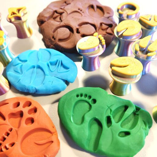 haztaji nyomkereso -gyurma pecsét